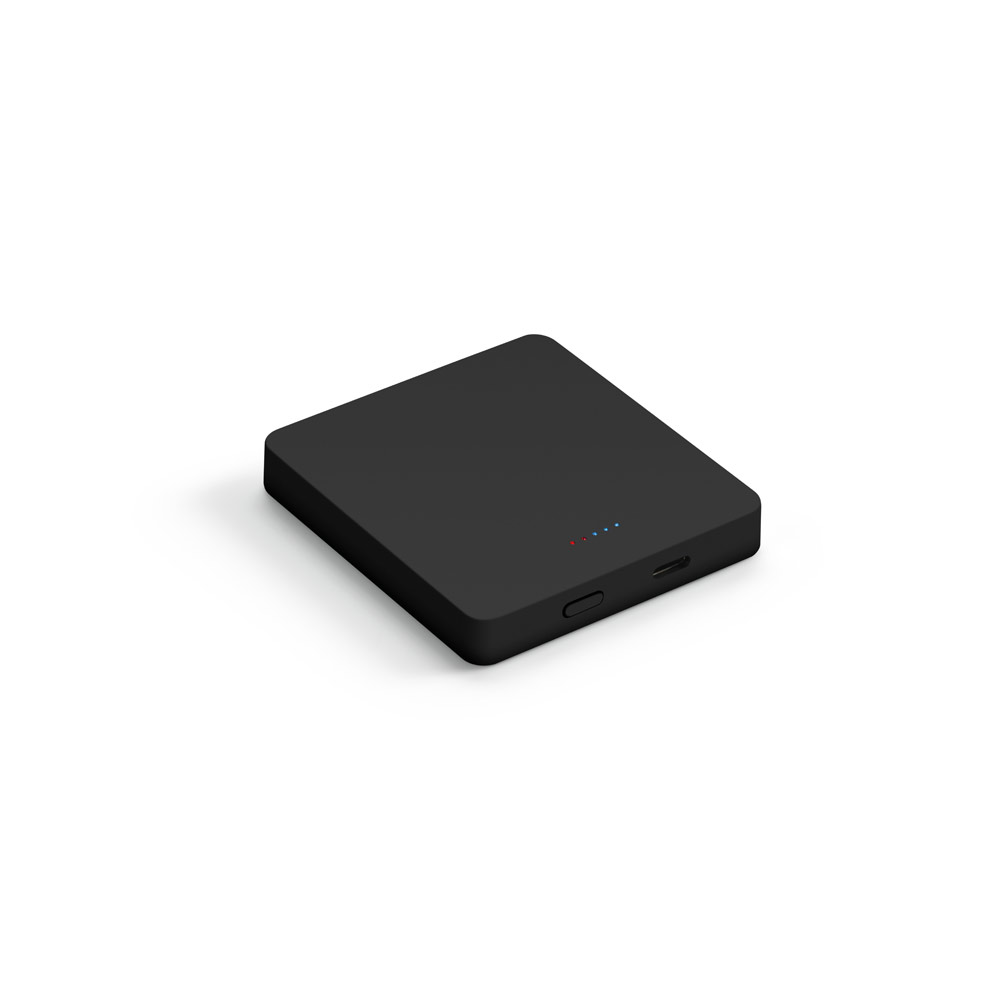 SMOOT 5. Bateria portátil de carregamento rápido em ABS 100% reciclado com acabamento em mate e capacidade de 5'000 mAh